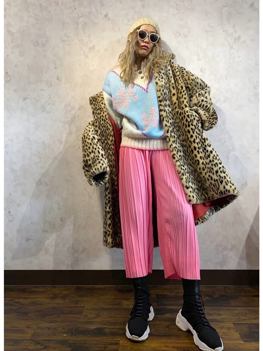 「VINTAGEのアイテム（ジャケット/アウター、その他）」を使った、Kotomi Minagawaさん（レディース・169cm）の冬コーディネートの1枚目の写真