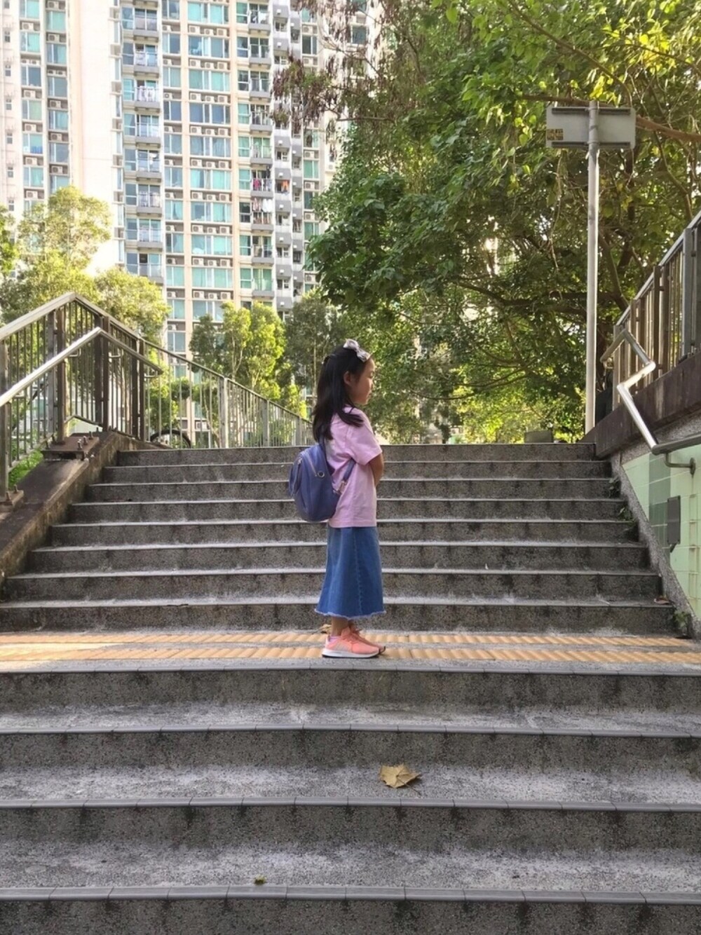 「ZARA KIDSのアイテム（スカート、ブルー系）」を使った、@mimminさん（キッズ・104cm）の夏コーディネートの1枚目の写真