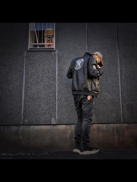 「NEW ERA（ニューエラ）のアイテム（ライダースジャケット）」を使った、ShoCkleYさん（メンズ・177cm）の冬コーディネート