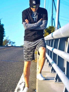 「スウエットパンツ」｜「アイテム（アクセサリー）」を使った、ShoCkleYさん（メンズ・177cm）の春コーディネート