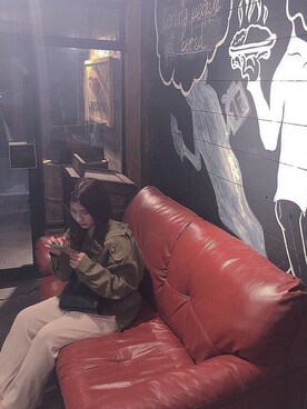  coniさんのコーディネート