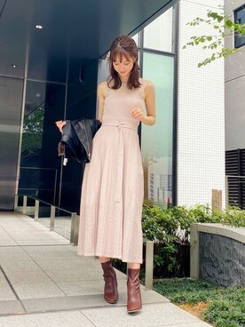 「大人ガーリー」｜「アイテム（ライダースジャケット）」を使った、長澤 実果さん（レディース・160cm）の秋コーディネート