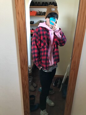 「SEVENDAYS=SUNDAY（セブンデイズサンデイ）のアイテム（パーカー）」を使った、しゅーさん（メンズ・176cm）の春コーディネート