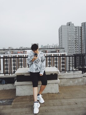 「天台」｜YS_youSenさん（メンズ・184cm）の春コーディネート
