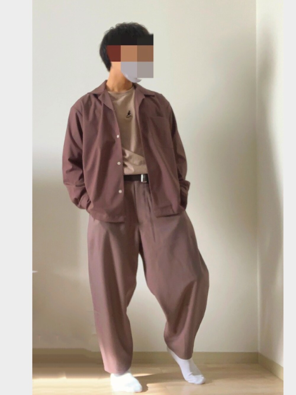 「ブラウンコーデ、秋のコーデ、きれいめカジュアル」｜「GUのアイテム（パンツ、ブラウン系）」を使った、tomoさん（メンズ・167cm）の秋コーディネートの1枚目の写真