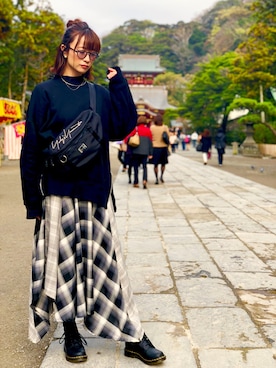 「Yohji Yamamoto（ヨウジヤマモト）のアイテム（ボディバッグ/ウエストポーチ）」を使った、まゆちぇさん（レディース・158cm）の冬コーディネート