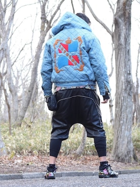 「Supreme （シュプリーム）のアイテム（デニムジャケット）」を使った、kntさん（メンズ・183cm）の春コーディネート