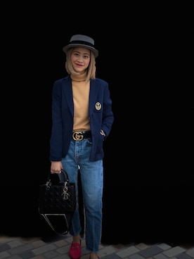 「TOMMY HILFIGER（トミーヒルフィガー）のアイテム（テーラードジャケット）」を使った、Rebeccaさん（レディース・158cm）の冬コーディネート