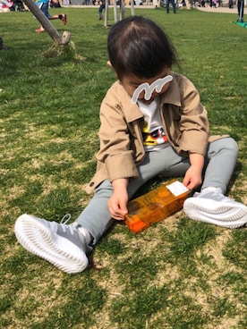 「SEVENDAYS=SUNDAY（セブンデイズサンデイ）のアイテム（ジャケット/アウター）」を使った、naaaさん（キッズ・90cm）の春コーディネート