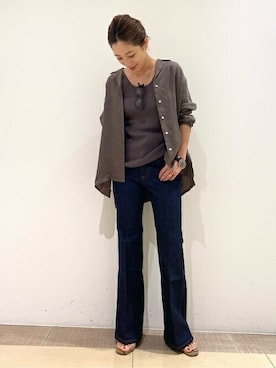 「アイテム（タンクトップ、グレー系）」を使った、Yuiさん（レディース・157cm）の夏コーディネート