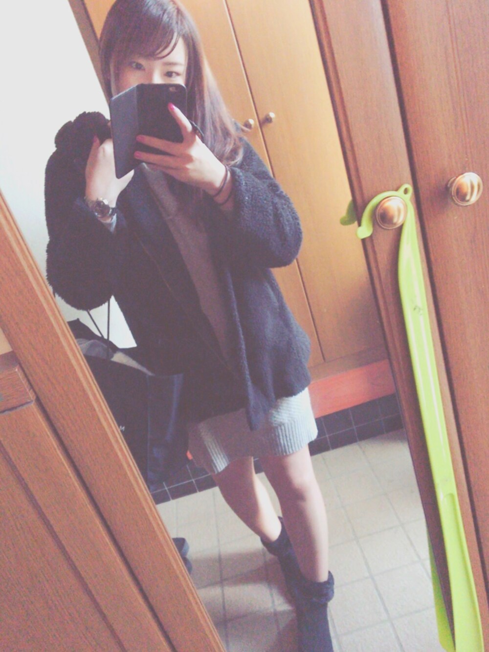 「オトナ女子、おしゃれさんと繋がりたい、黒、ユニクロ、ママファッション、楽チンコーデ」｜「UNIQLOのアイテム（ワンピース、グレー系）」を使った、ｋａｅｂｏ.さん（レディース・158cm）の秋コーディネートの1枚目の写真