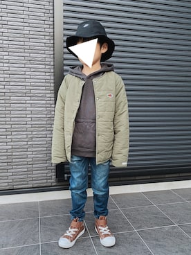 「FRUIT OF THE LOOM（フルーツオブザルーム）のアイテム（ジャケット/アウター）」を使った、ra⋆yuさん（キッズ・122cm）の秋コーディネート