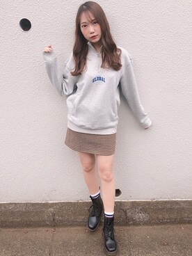 「H&M（エイチ・アンド・エム）のアイテム（パーカー）」を使った、ますいるなさん（レディース・163cm）の秋コーディネート