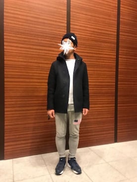 「スエット」｜「アイテム（ピーコート）」を使った、TORUさん（メンズ・167cm）の冬コーディネート