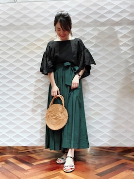 「URBAN RESEARCH ROSSO WOMEN（アーバンリサーチ　ロッソ）のアイテム（サンダル）」を使った、ヤマサキナナさん（レディース・160cm）の夏コーディネート