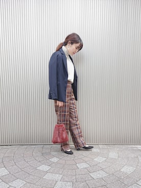 「秋のブラウンスタイル」｜「アイテム（ジャケット/アウター）」を使った、ヤマサキナナさん（レディース・160cm）の秋コーディネート