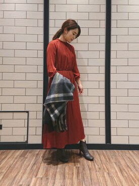 「チェック柄に恋してる」｜「アイテム（ワンピース）」を使った、ヤマサキナナさん（レディース・160cm）の秋コーディネート