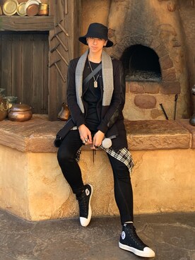 「black」｜「アイテム（ピーコート）」を使った、小米さん（メンズ・181cm）の冬コーディネート