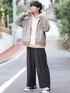 「shiki tokyo（シキトウキョウ）のアイテム（パーカー）」を使った、Fujino Masaruさん（メンズ・181cm）の秋コーディネート