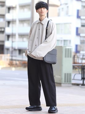 「INTER FACTORY（インターファクトリー）のファッションインフルエンサー じーの × INTER FACTORY　2wayワイドパンツ（その他パンツ）」を使った、Fujino Masaruさん（メンズ・181cm）の冬コーディネート