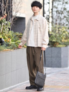 「チェック柄に恋してる」｜「アイテム（モカシン/デッキシューズ）」を使った、Fujino Masaruさん（メンズ・181cm）の冬コーディネート