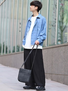 「INTER FACTORY（インターファクトリー）のファッションインフルエンサー じーの × INTER FACTORY　2wayワイドパンツ（その他パンツ）」を使った、Fujino Masaruさん（メンズ・180cm）の春コーディネート