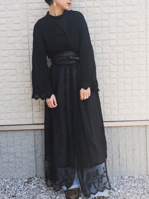 Meg Zaraのワンピースを使ったコーディネート Wear