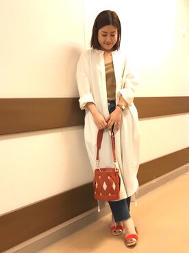 「アイテム（バッグ、オレンジ系）」を使った、moe.さん（レディース・153cm）の春コーディネート