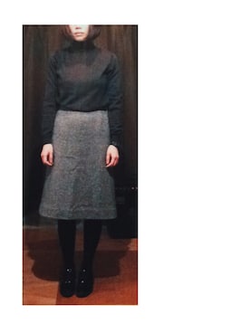 「オールグレー」｜「アイテム（スカート）」を使った、m oさん（レディース・167cm）の冬コーディネート