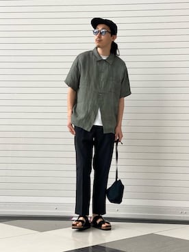 「オリーブ」｜「アイテム（サンダル）」を使った、山崎まさひささん（メンズ・175cm）の春コーディネート
