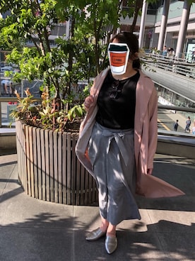 「しまむら（シマムラ）のアイテム（トレンチコート、ピンク系）」を使った、おでんさん（レディース・159cm）の春コーディネート