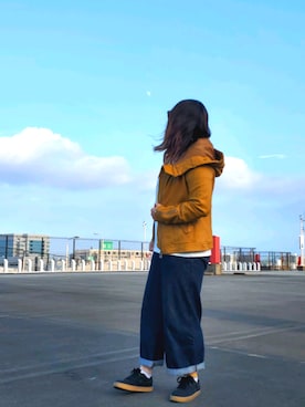「アイテム（ライダースジャケット、イエロー系）」を使った、AYNさん（レディース・157cm）の夏コーディネート