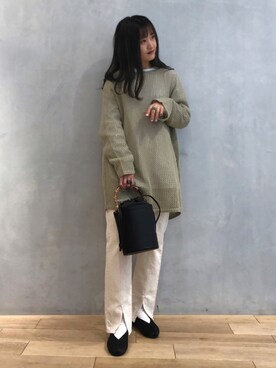 「スリット」｜「アイテム（その他シューズ）」を使った、onigiriさん（レディース・153cm）の冬コーディネート