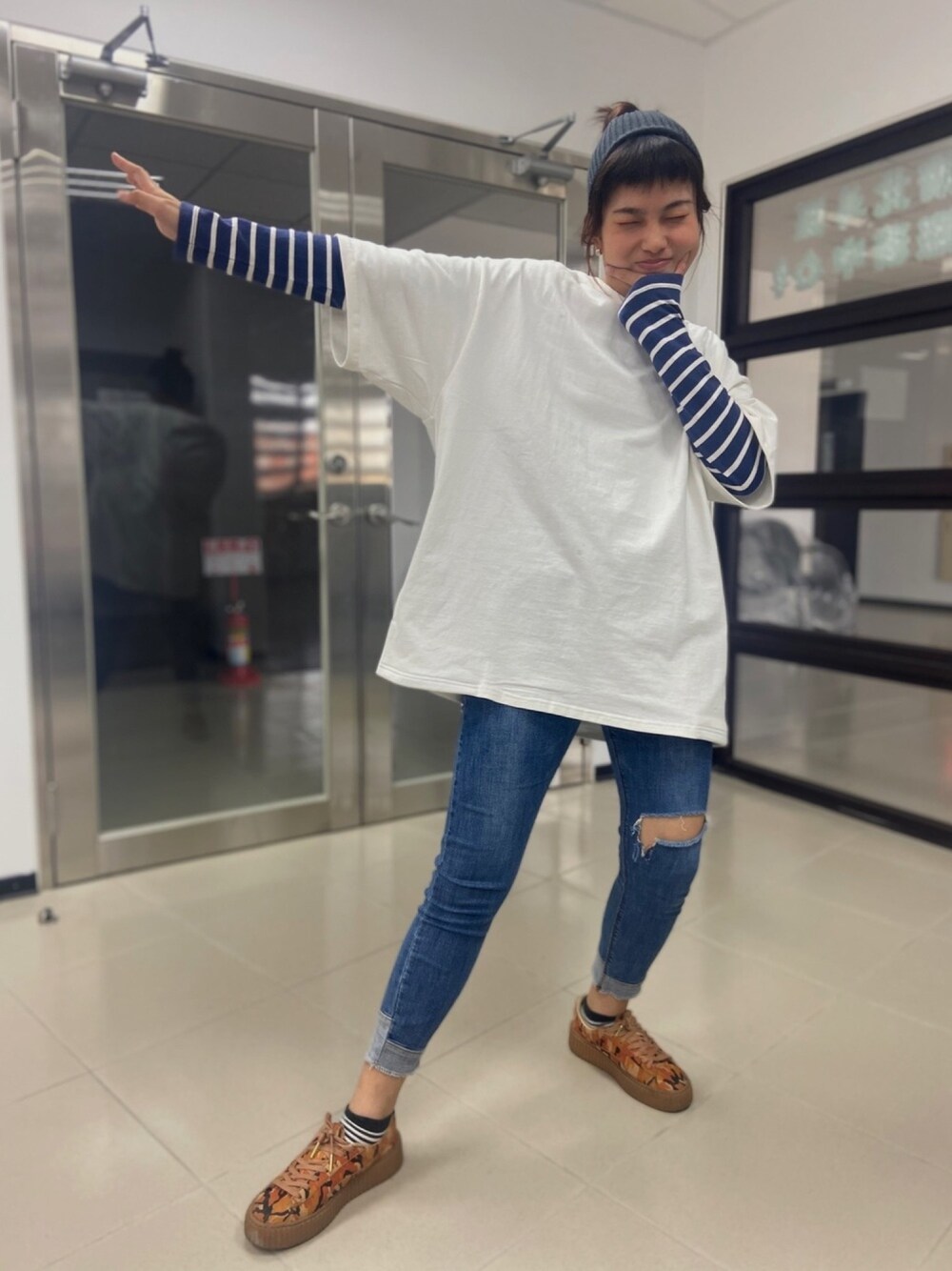 「palのアイテム（Tシャツ/カットソー、ホワイト系）」を使った、GTさん（レディース・167cm）の春コーディネートの1枚目の写真