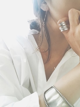 「Aura（アウラ）のアイテム（アクセサリー）」を使った、maiさん（レディース・165cm）の春コーディネート