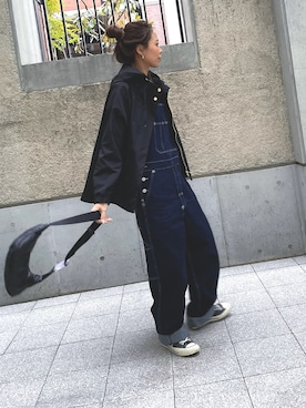 「Levi's（リーバイス）のアイテム（サロペット/オーバーオール）」を使った、maiさん（レディース・165cm）の冬コーディネート