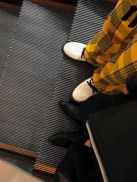 「古着のアイテム（その他パンツ、イエロー系）」を使った、⛓nanaaaa⛓さん（レディース・153cm）の秋コーディネート
