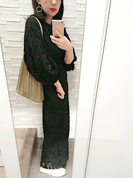 「プリーツバッグ」｜「アイテム（オールインワン・サロペット）」を使った、mhさん（レディース・155cm）の春コーディネート