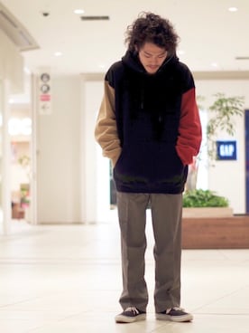 「unfil」｜「アイテム（スウェット）」を使った、よこうちさん（メンズ・167cm）の秋コーディネート