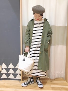 「Samansa Mos2 blue（サマンサモスモスブルー）のアイテム（ステンカラーコート）」を使った、む ら ま つさん（レディース・148cm）の冬コーディネート