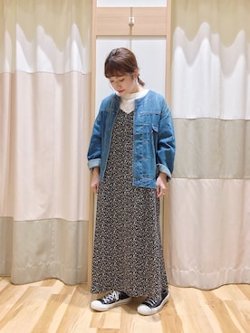 「Samansa Mos2 blue」｜「アイテム（デニムジャケット）」を使った、む ら ま つさん（レディース・148cm）の夏コーディネート