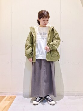 「Samansa Mos2 blue」｜「アイテム（マウンテンパーカー）」を使った、む ら ま つさん（レディース・148cm）の秋コーディネート