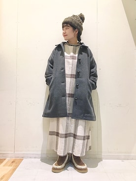 「チェックワンピース」｜「アイテム（ステンカラーコート）」を使った、む ら ま つさん（レディース・148cm）の冬コーディネート