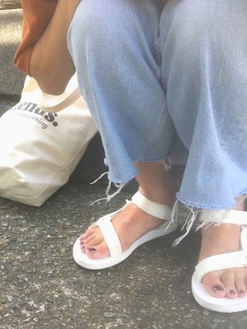 「リメイクデニム」｜「アイテム（トートバッグ）」を使った、ASAKOさん（レディース・167cm）の夏コーディネート