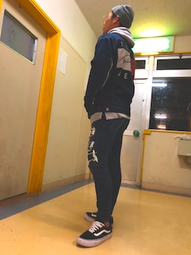 「TOMMY HILFIGER（トミーヒルフィガー）のアイテム（デニムジャケット）」を使った、ま ち ゃさん（メンズ・168cm）の秋コーディネート