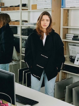 「courreges（クレージュ）のアイテム（ジャケット/アウター）」を使った、i_am_yuiさん（レディース・163cm）の春コーディネート