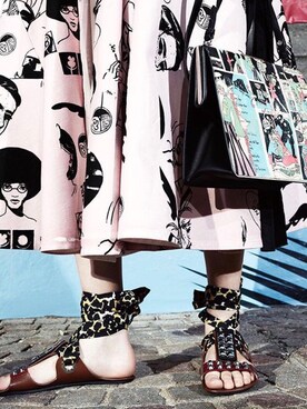 「PRADA（プラダ）のアイテム（スカート）」を使った、i_am_yuiさん（レディース・163cm）の秋コーディネート