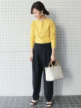 「クルーネックニット」｜Chikaさん（レディース・158cm）の春コーディネート