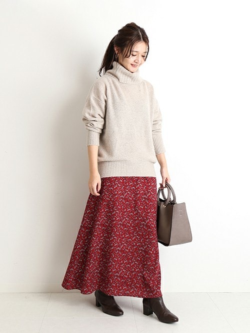 19AW スローブイエナ　ウールラクーンタートルニット SLOBE IENA（スローブイエナ）の「ウールラクーンタートルニット