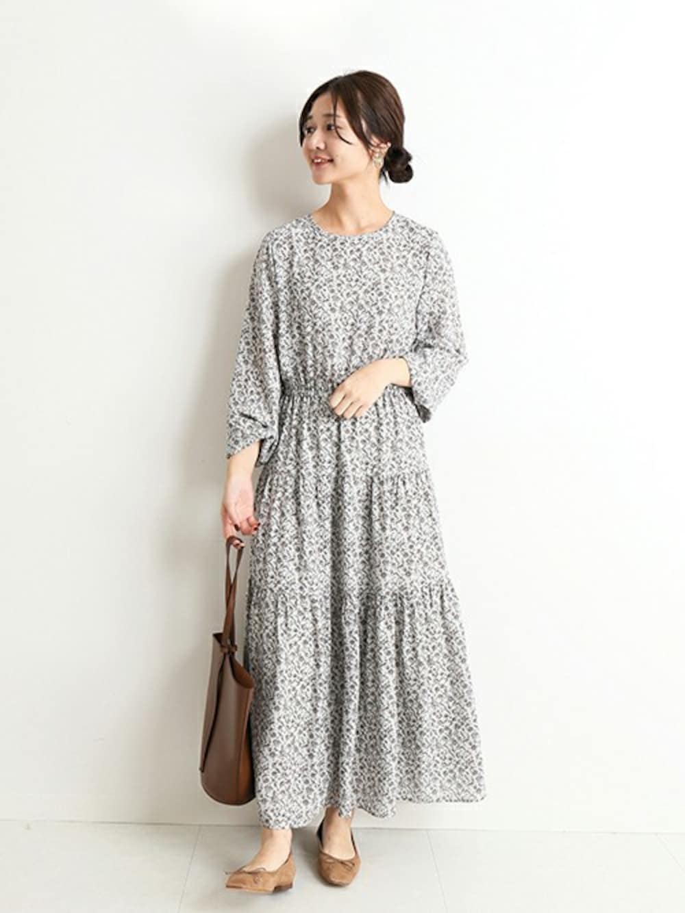 新品タグ付き✨SLOBE IENA フラワープリントワンピース 花柄 ティアード SLOBE IENA（スローブイエナ）の「マルチパターンフラワー